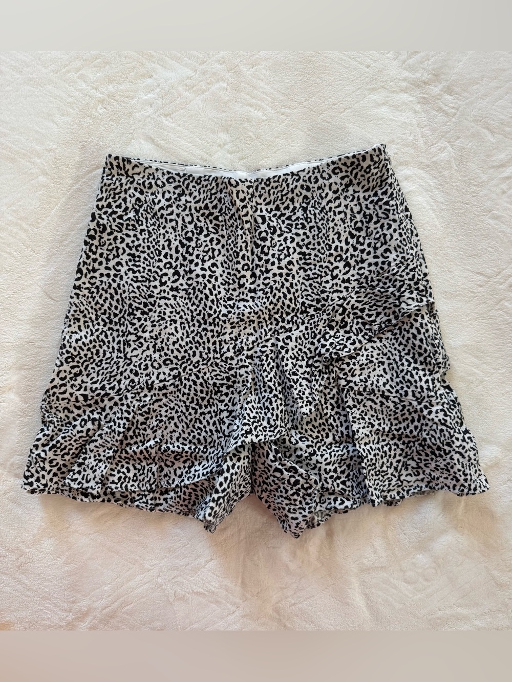Express Black & White Leopard Ruffle Skort